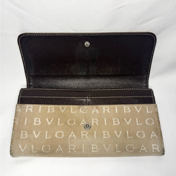 Bulgari Vintage Beige Monogram Clutch Wallet - Picture 5 of 10